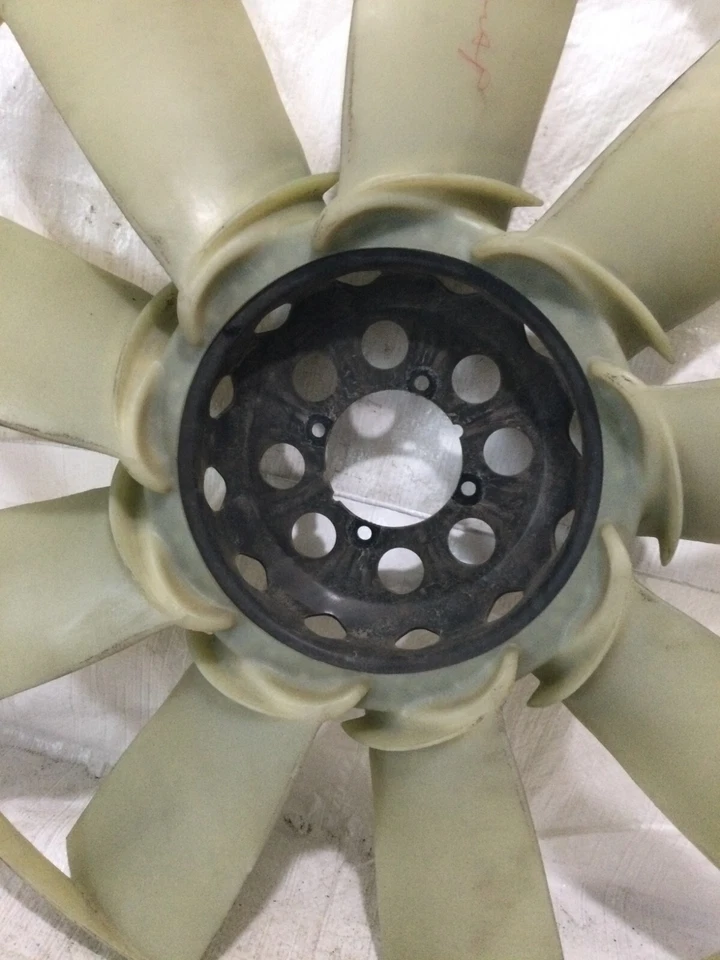 2011-2012 Dodge Ram 3500 Aspa de ventilador OEM 6.7L Diesel Foto 3 de 4