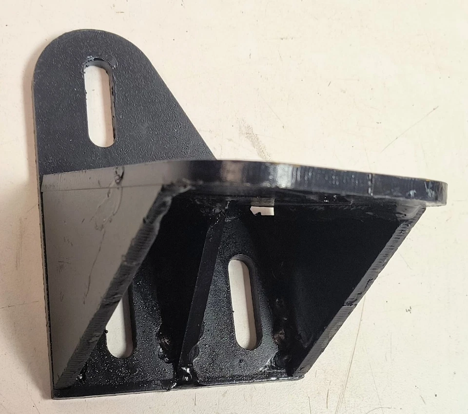 KENWORTH L11-1380R BRACKET - HOOD GUIDE FABRICATED STEEL REPLACES K275-516R - Image 3 of 4