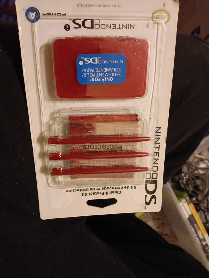 Nintendo DSI Clean And Protect Kit - Red LOT OF 8 PCS - Image 4 of 4