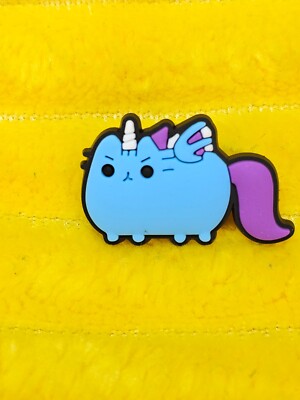 cat angry  winds horn Shoe Charm   Fan Gift -Inspired Accessory