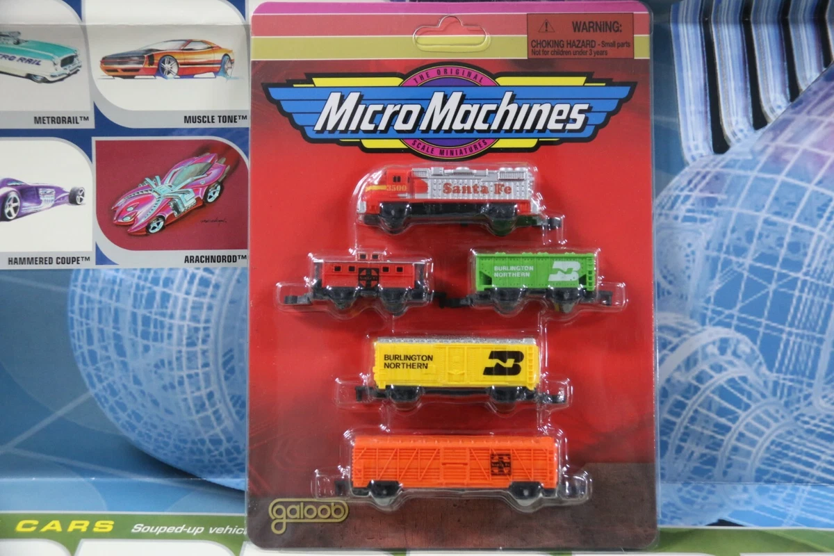 Panneau De Signalisation Micromachines / Micro Machines - Modèle N°4 (3 X 1,5 Cm) - Occasion