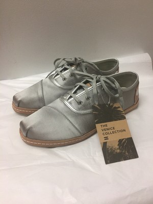 toms rose gold polka dot shoes