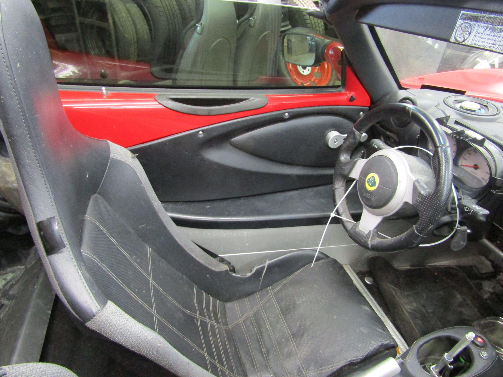Spindle Knuckle Front LOTUS ELISE Right 06
