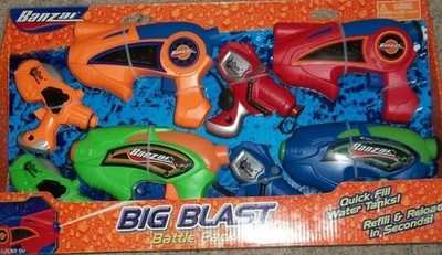 Banzai Big Blast Battle 8 Pack Water Guns Set Pool Game Fun Toy  Camping Squirt