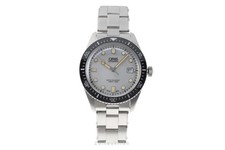 Oris Divers Sixty-Five acier automatique montre pour hommes 01 733 7720 4051-07