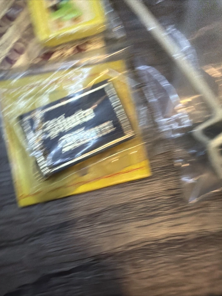 Casa de bonecas Concord miniatura arte vintage, varredora, câmera, trompete lote de 7 - Imagem 3 de 4