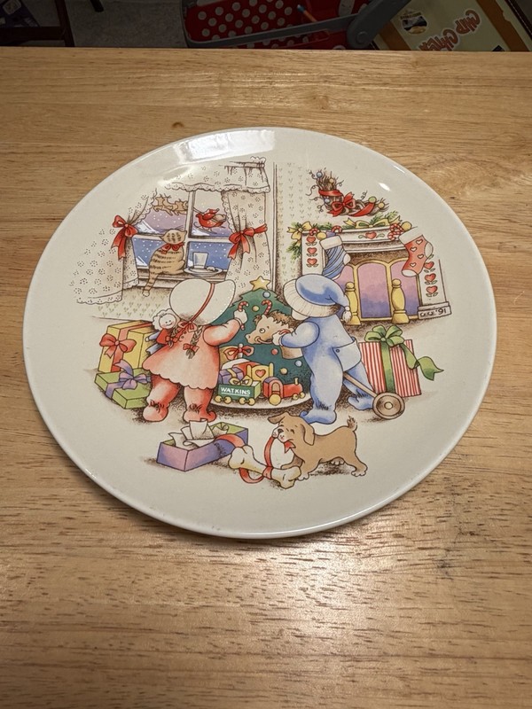 Watkins Country Kids Christmas Is Love Collector's Edition Dessert Plate 1991