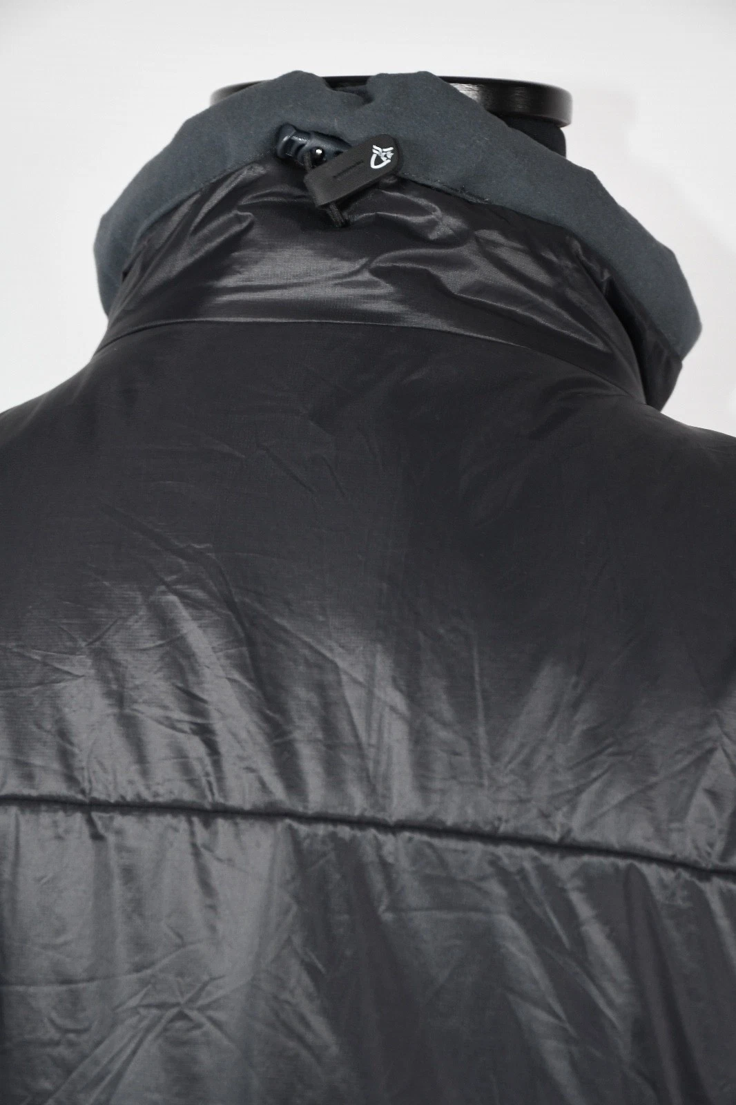 Norrona Lyngen Primaloft 60 Men's Windproof Insulation Jacket size XL  image 6