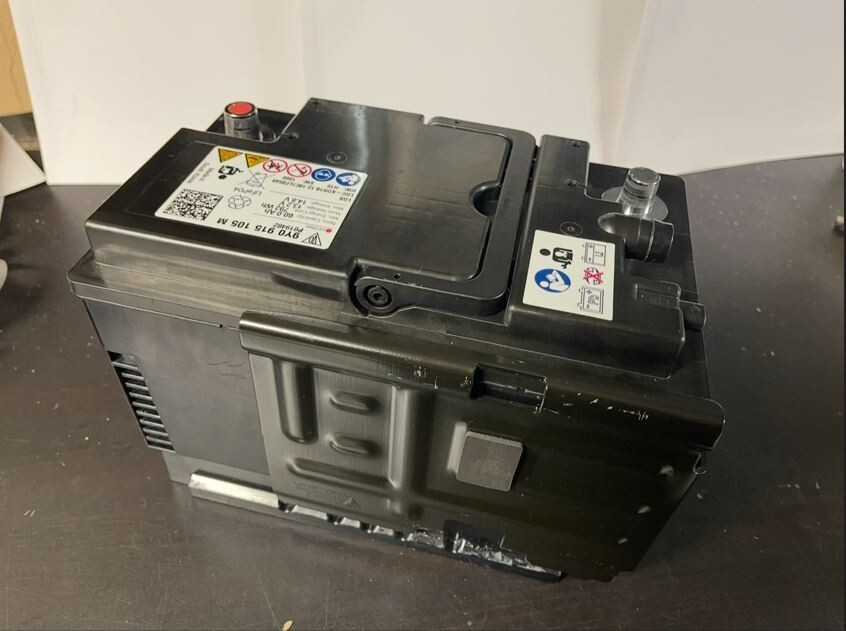 Repair Service For Lamborghini Urus Lithium Battery 9Y0915105, Check Description