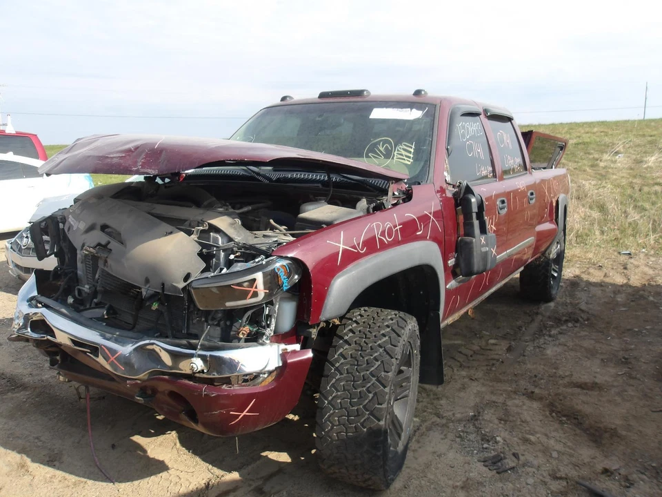Used Glove Box fits: 2003 Gmc Sierra 2500 pickup  Grade A - Image 2 of 4