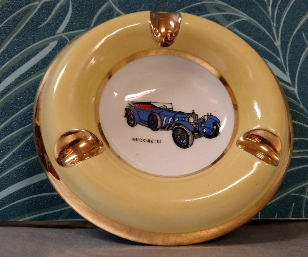 Cendrier de voiture ancienne - France
