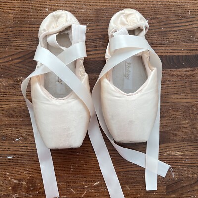 Used/Dead Grishko Nikolay Suffolk Pointe Shoes