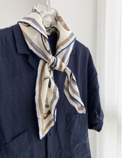 16 Momme Twill Silk Wrap Scarf Geometric Double Face circular Print Shawl 26"