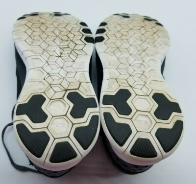 Nike Free TR Fit 5 Women's Size 6.5 Running Shoes Black Gray Nike Free TR Fit 5 Women's Size 6.5 Running Shoes Black Gray