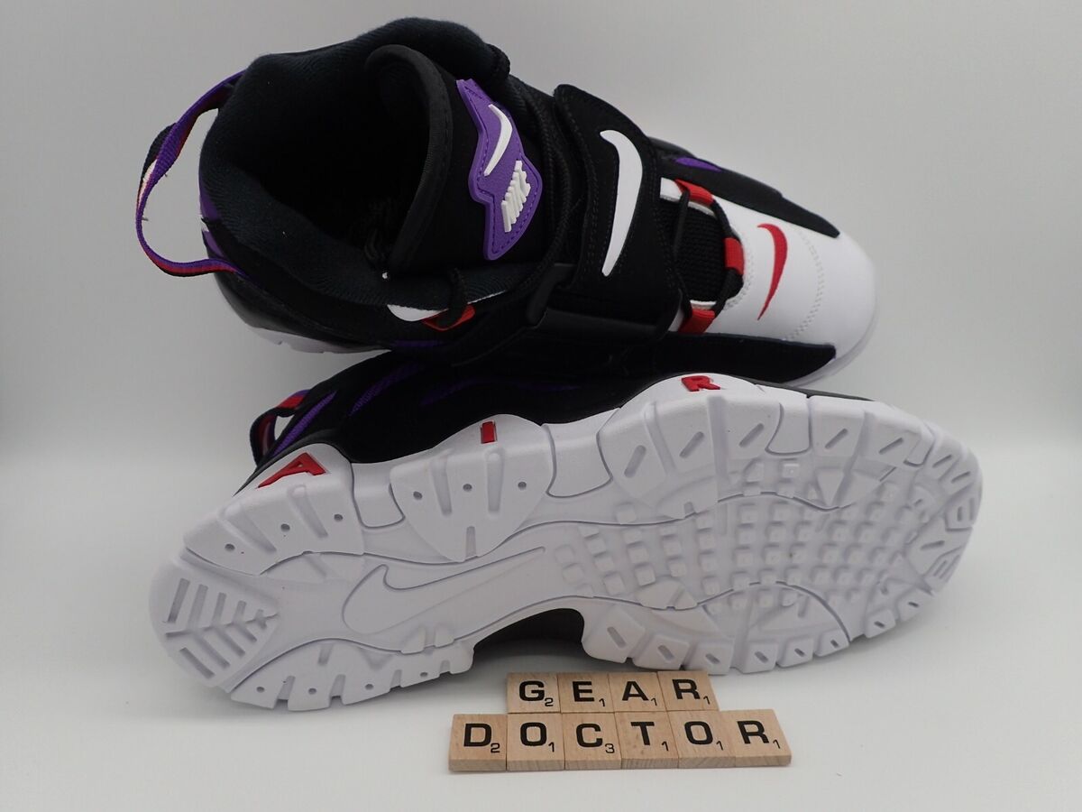 Nike Air Barrage Mid QS Toronto Raptors Black Purple New Nike Air Barrage Mid QS Toronto Raptors Black Purple New