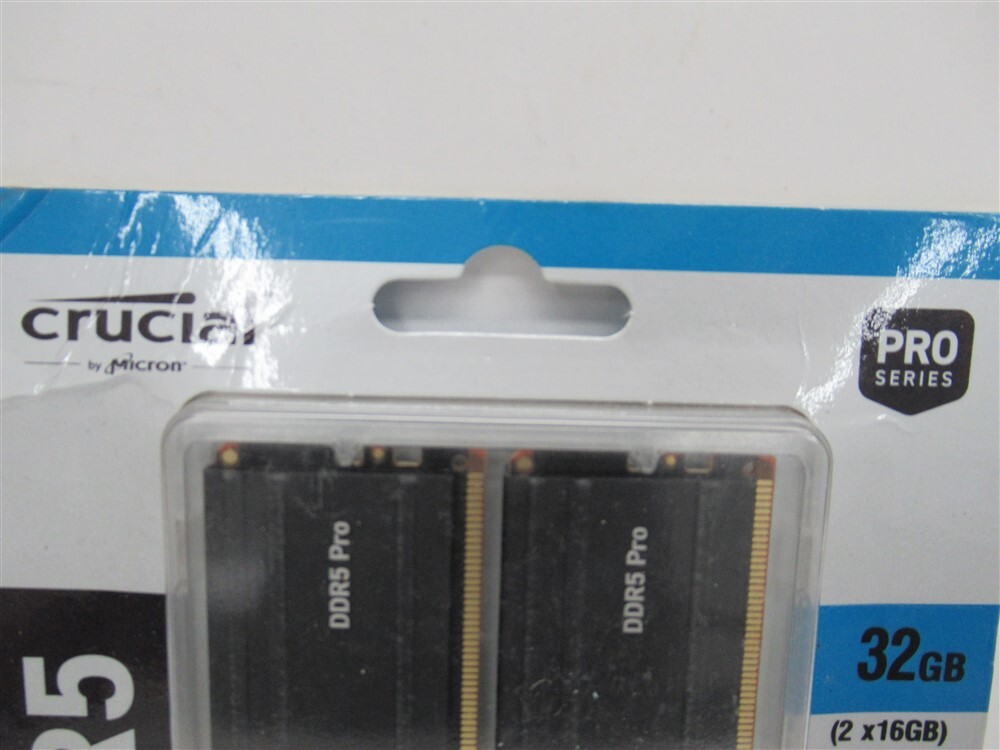Crucial DDR5-5600 UDIMM , Pro Series Gaming Memory 32GB Kit