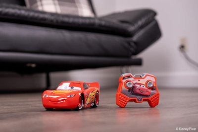 Toys Pixar Cars 1:24 Lightning Mcqueen RC Remote Control Car 2.4