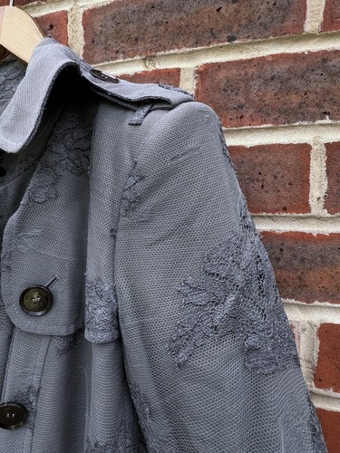 Burberry Prorsum Ladies Laced Floral Trench Coat Grey UK8 US6 EU36 Military Brit - Picture 18 of 24