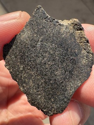 3.9g slice of NWA 18027 martian nakhlite- rare type, unique features, UNPAIRED!!