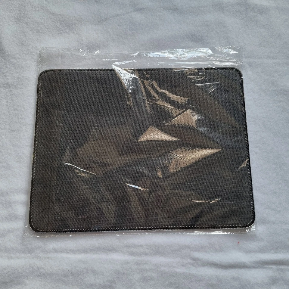 MSI Mousepad Thick Wristpad Promo Branded New - Image 2 of 4