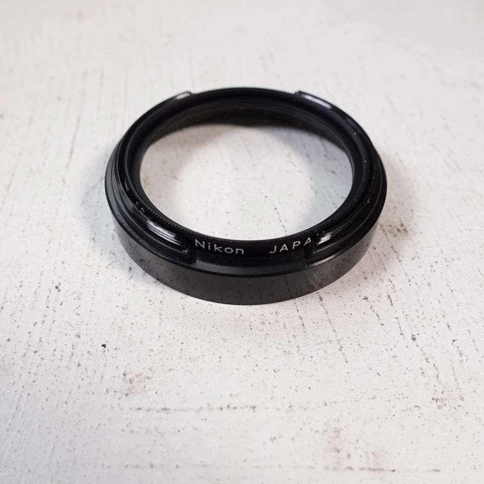 Vintage Nikon 58mm UV filter with hood - Image 3 of 3