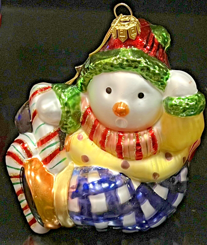 Fitz & Lloyd Glass Hand Painted Snowman 2003 Holiday Treasures 4.5” Ornament