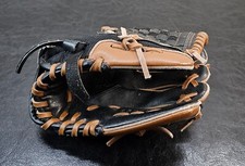 Adidas Youth Baseball Tee Glove Mitt Easy Close TS9500BR 9.5 inch RH THROWER