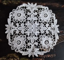 Ancien Napperon Dentelle Cantù+++Diamètre 19cm+++19ème