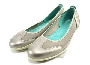 ecco women's flats