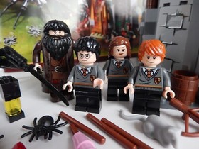 Lego 4738 Hagrid's Hut (3rd edition) Harry Potter 100% Complete