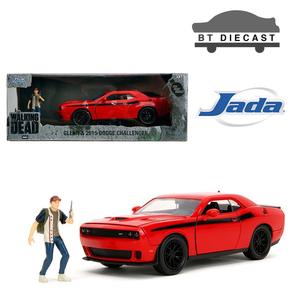 Jada Toys Dodge Challenger ミニカー JADA THE WALKING DEAD 2015 DODGE CHALLENGER 1/24 with GLENN FIGURE