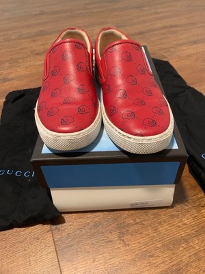 red gucci shoes