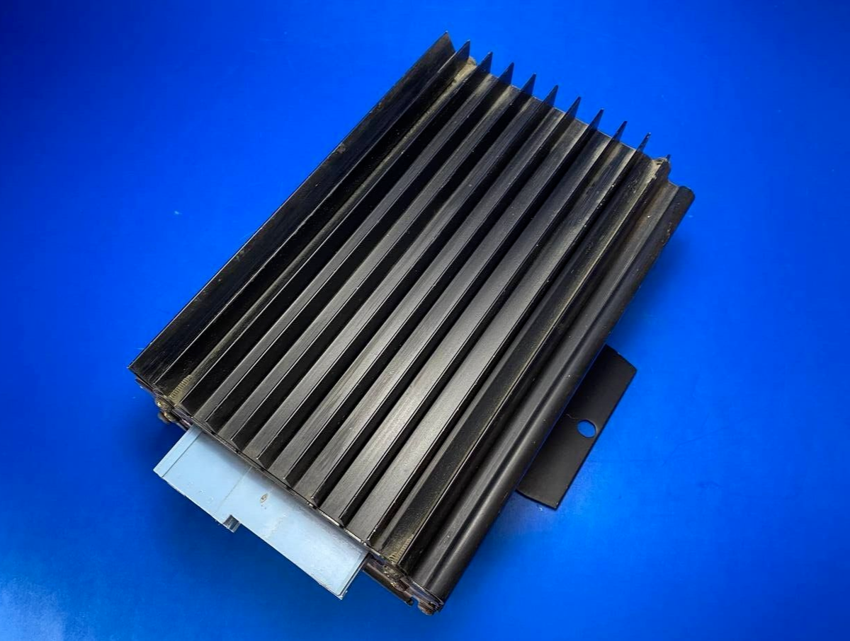 1998-2003 Bose Amplifier 1638201889 MERCEDES Ml320 Ml430 for sale