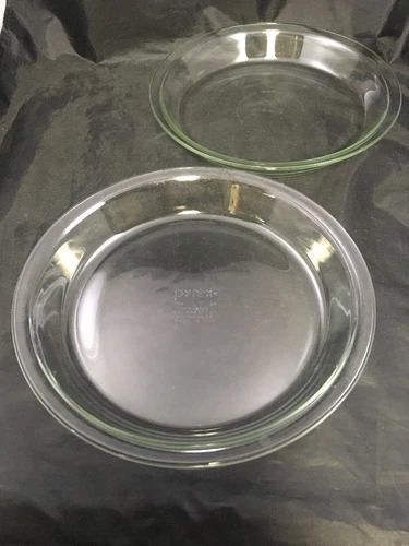 Pyrex Pie Dishes Clear Glass 9" Circular Vintage Pie Pan Baking Dish Set of 2
