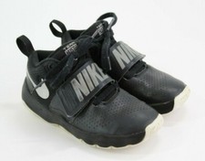 Nike Team Hustle D8 Kids Basketball Shoes Black Size 12C