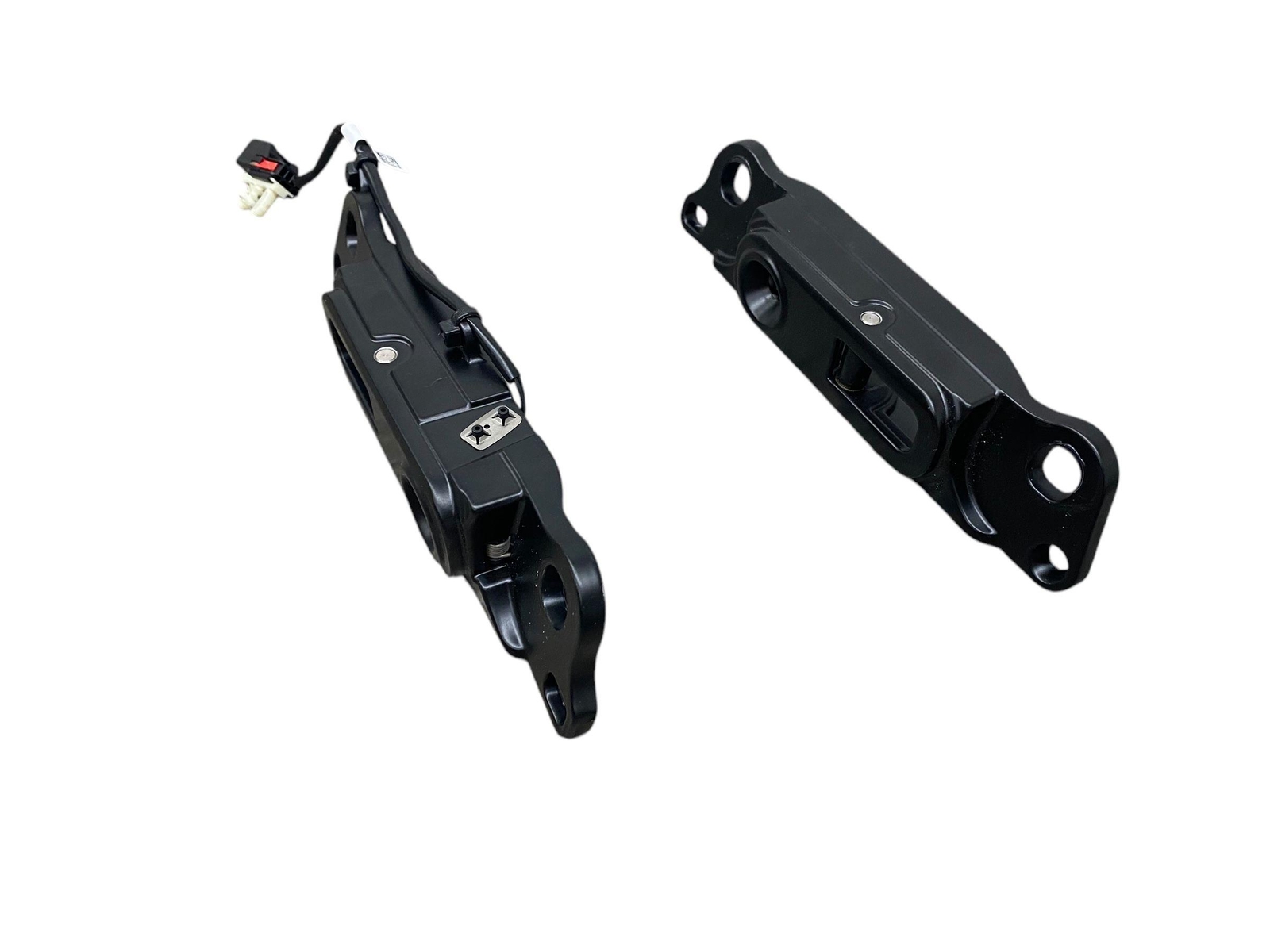 2017-2023 ASTON MARTIN DB11 VOLANTE LH & RH CONVERTIBLE ROOF LATCH RECEIVER SET
