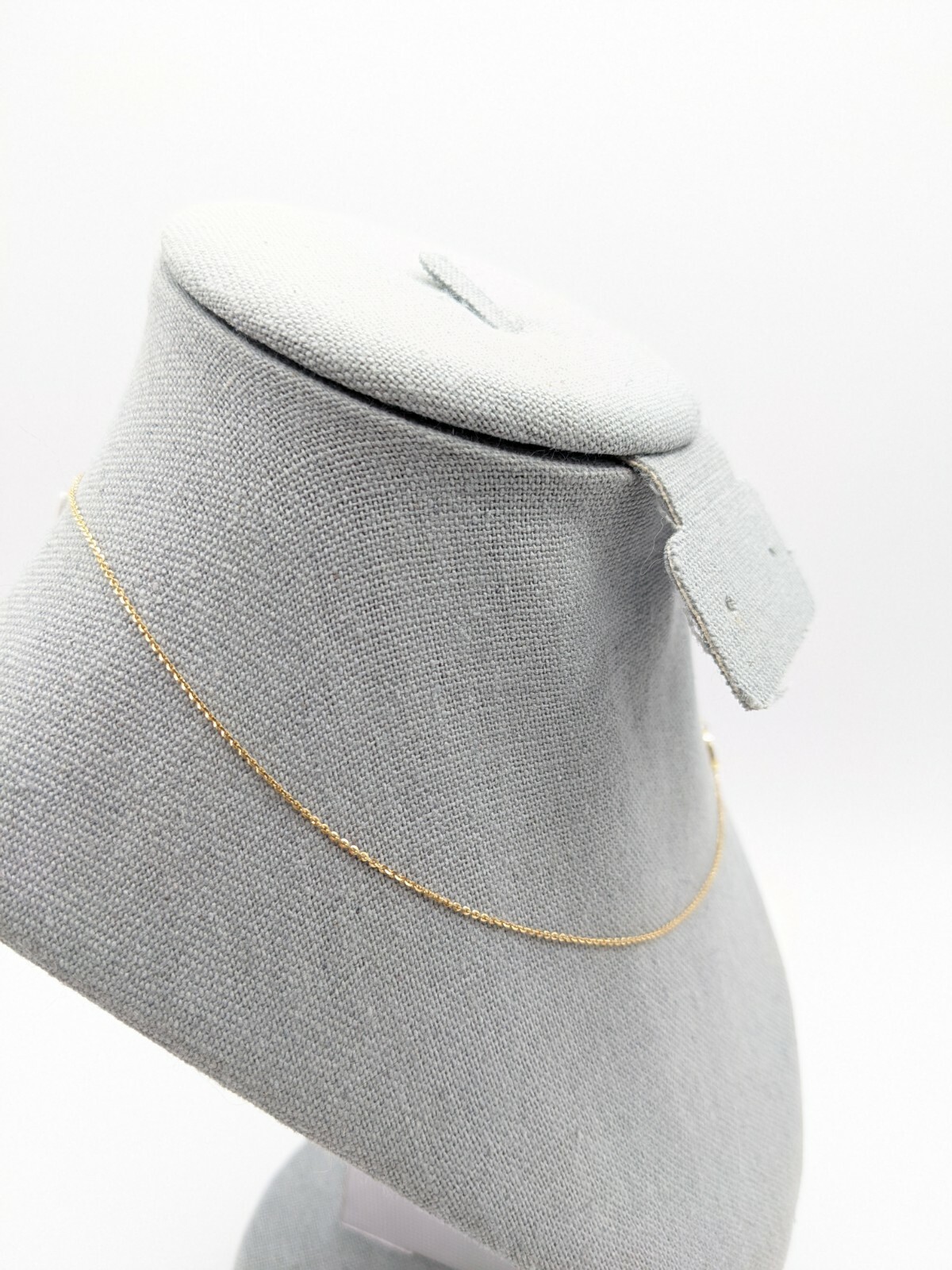 18kt Solid Gold "G" Initial Necklace - image 5