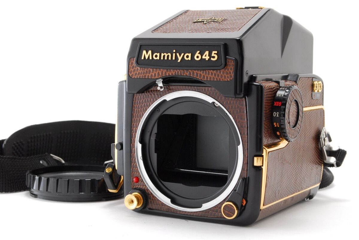 Near Mint Mamiya M645 1000S Gold Lizard Limited Medium Near Mint Mamiya M645 1000S Gold Lizard Limited Medium