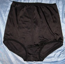 SIZE 7 VTG BALI FULL CUT BLACK SILKY NYLON GRANNY PANTIES BRIEFS 2633
