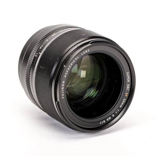 Fujifilm XF 50 mm/1,0 R WR schwarz gebraucht Zustand: Akzeptabel - Bild 2 von 5