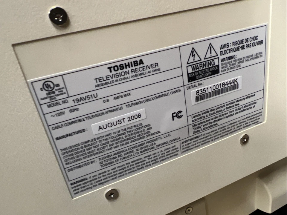 Toshiba 19AV51U 19" 720p TV Flatscreen Monitor HDMI RV Dorm Kids - Image 3 of 4