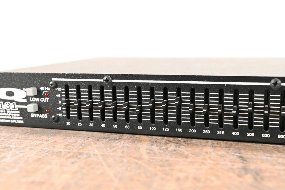Peavey Q131 31-Band Stereo Graphic Equalizer CG01G0Z - Image 4 of 4