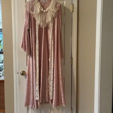 Victorian Style Velvet Lace Regency Dressing Gown Dusty Rose Vintage Vibe Sz S