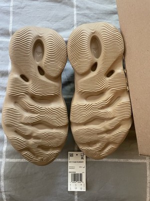 adidas Yeezy Foam RNNR Ochre SIZE 6 YZY RUNNER NEW IN BOX | eBay display picture 3