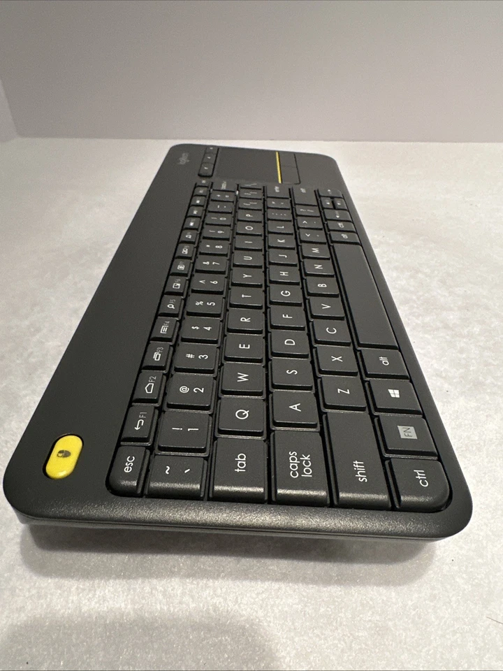 Logitech K400 Plus Wireless Keyboard for PC/TV/Laptop/Tablet - Image 4 of 4