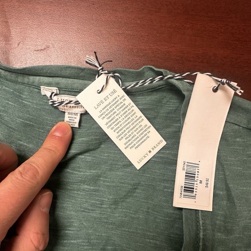 Lucky Brand Green Embroidered Floral Short Sleeve Top Womens M NWT $49 FLAW - Picture 3 of 6