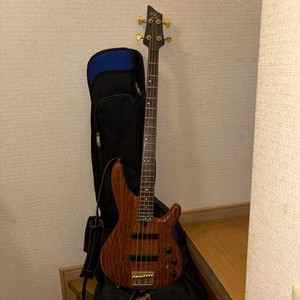 Heartfield Bass for sale | eBay