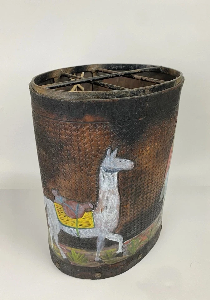 SOPORTE PARAGUAS DE CUERO PINTADO A MANO VINTAGE DE BOLIVIA Foto 4 de 4