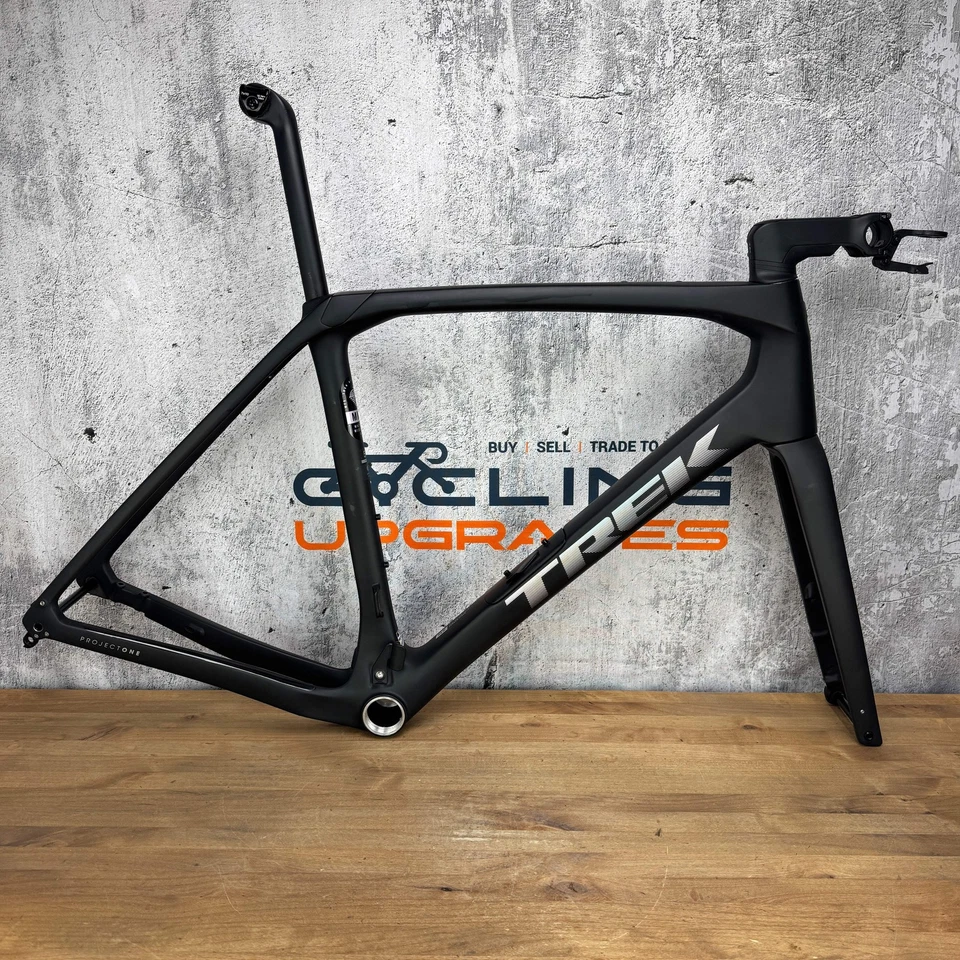 Wenig Kilometer! 2022 Trek Domane SLR Gen 4 58cm Carbon Disc Rahmenset 700c