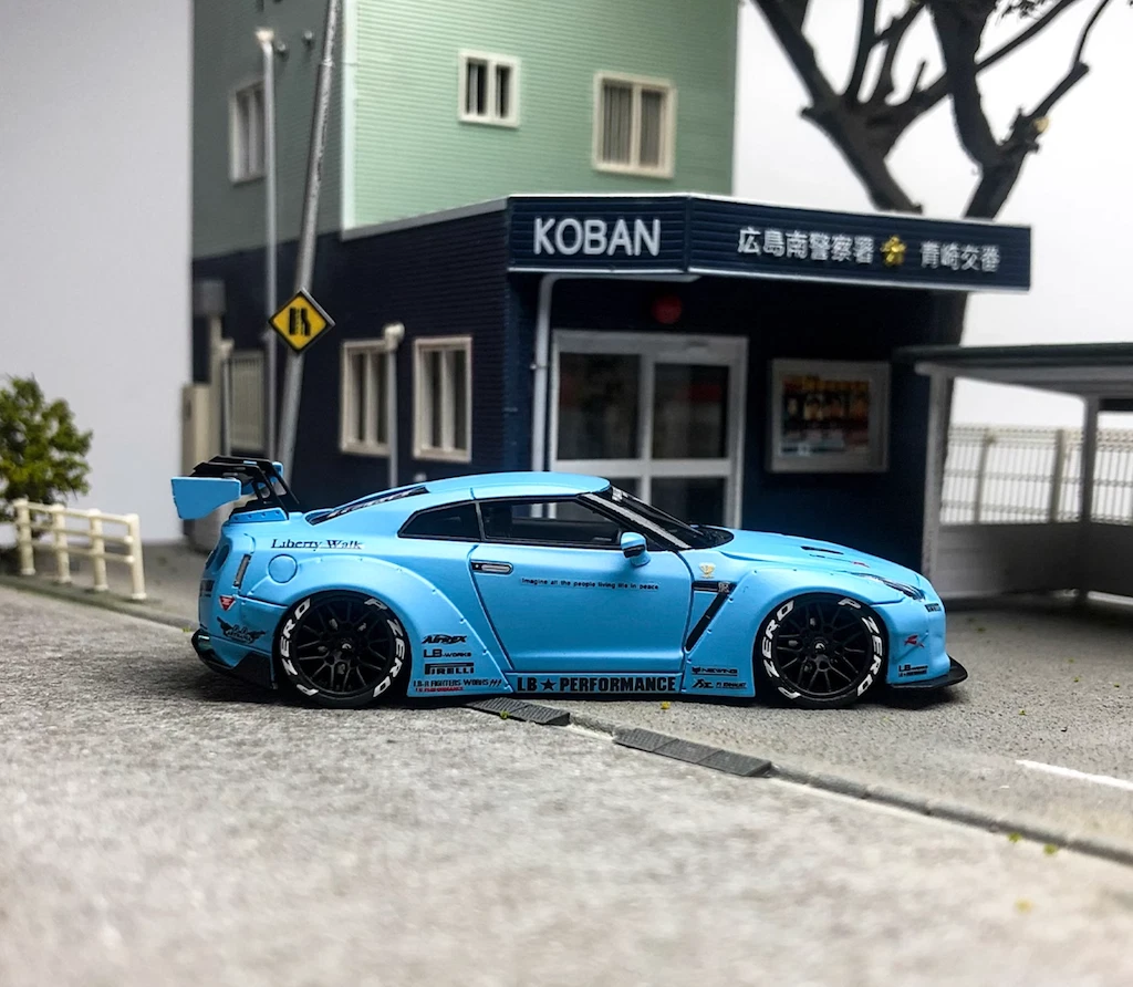 YM ERROR 404 1/64 日産 GT-R R35 LBWK 水色 404Error 1:64 Blue Skyline GTR R35 LBWK Sports Diecast Resin